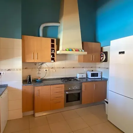 George - Colorful Life To Enjoy Holiday home