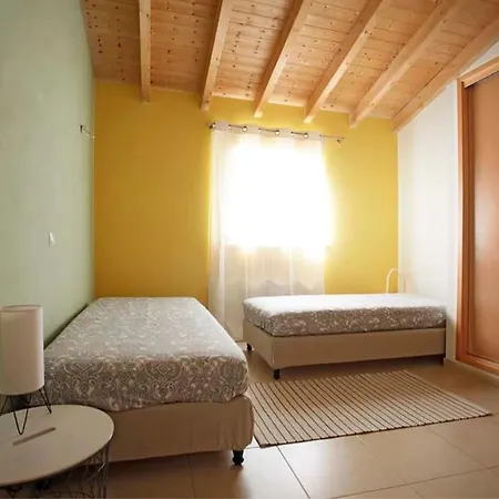 George - Colorful Life To Enjoy Holiday home Praia da Arrifana